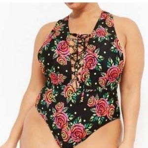 NWT KULANI KINIS SWIMSUIT SIZE 3X.